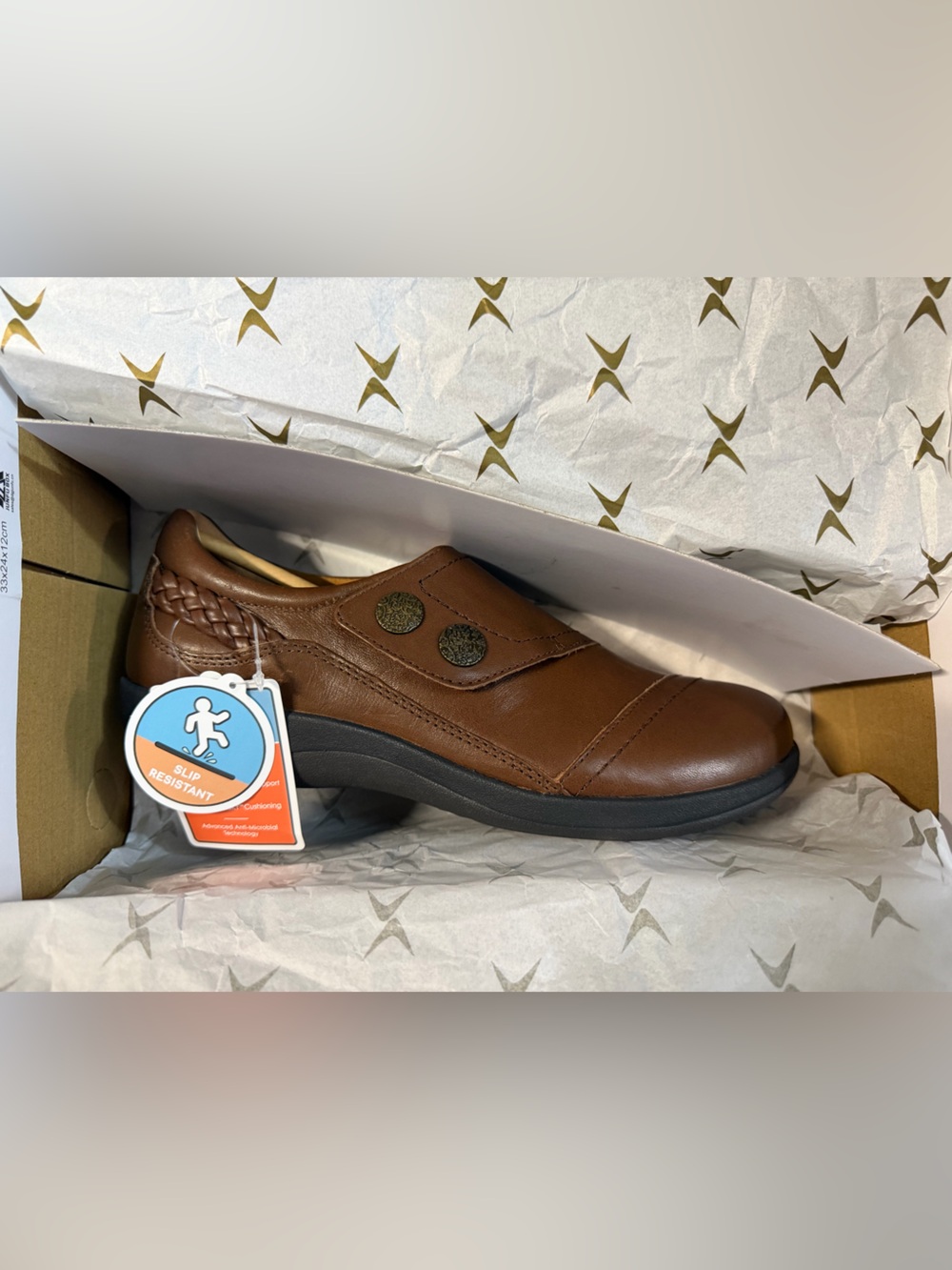 Aetrex Karina Women’s Slip-Resistant Leather Comfort Shoe - Brown - Size 9